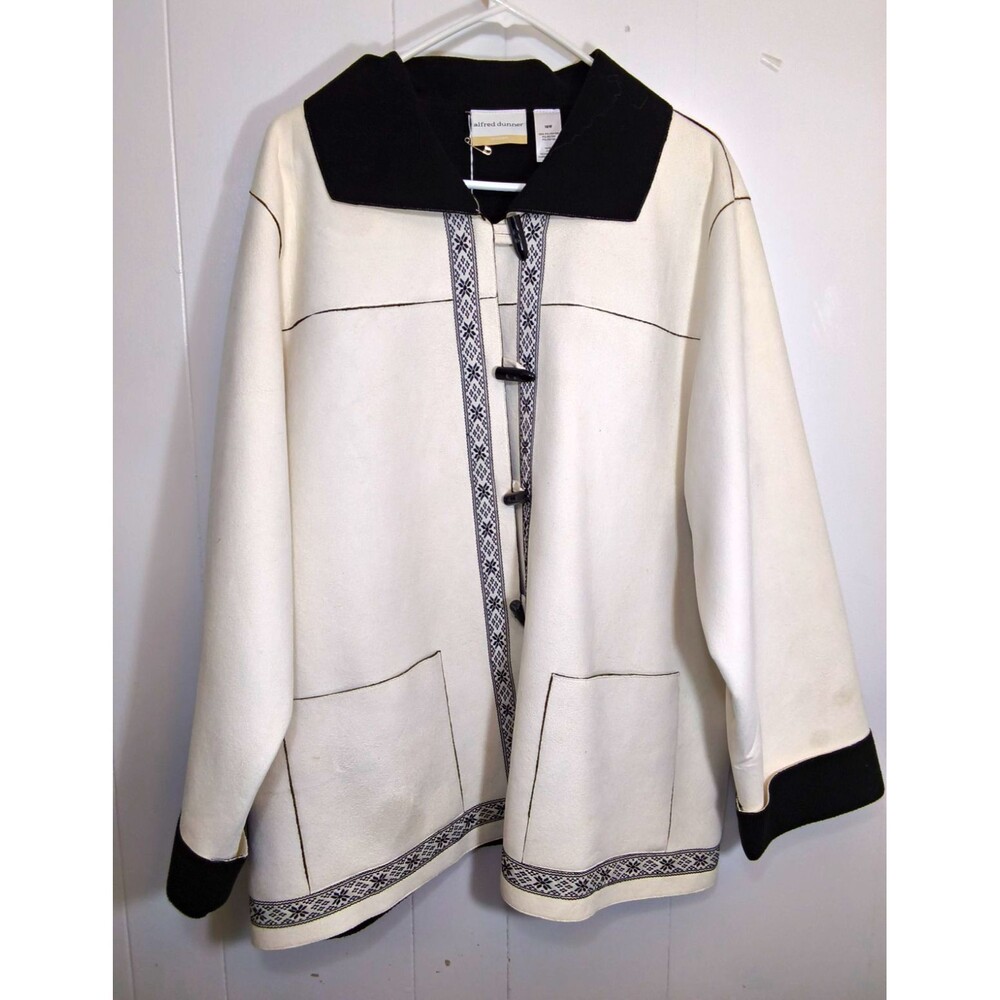 Alfred Dunner Ivory/Black Toggle Front Geometric Knit Jacket Pockets XL